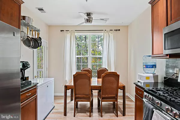 Ashburn, VA 20147,20385 BELMONT PARK TER #103