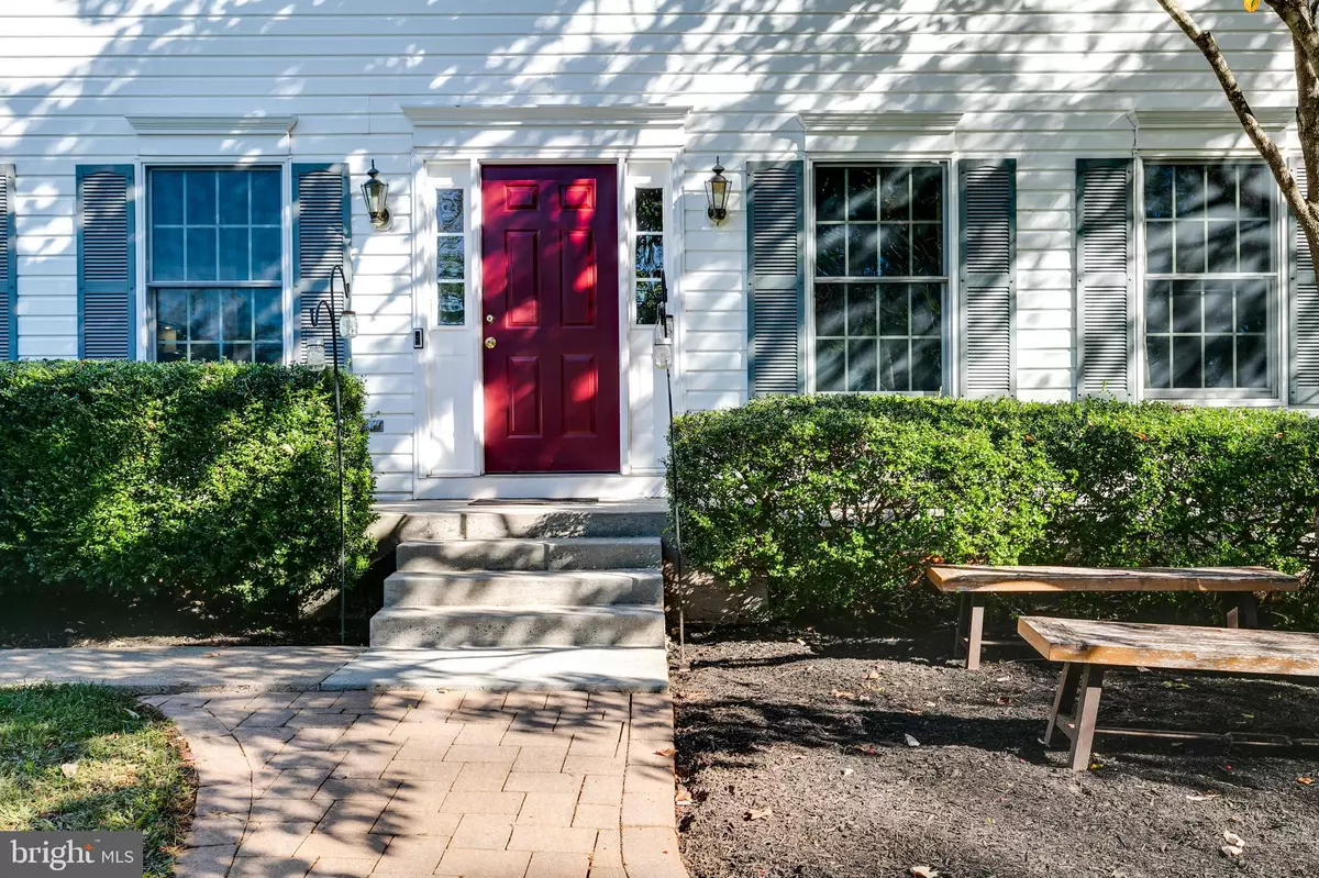 Warrenton, VA 20186,7286 RIDGEDALE DR