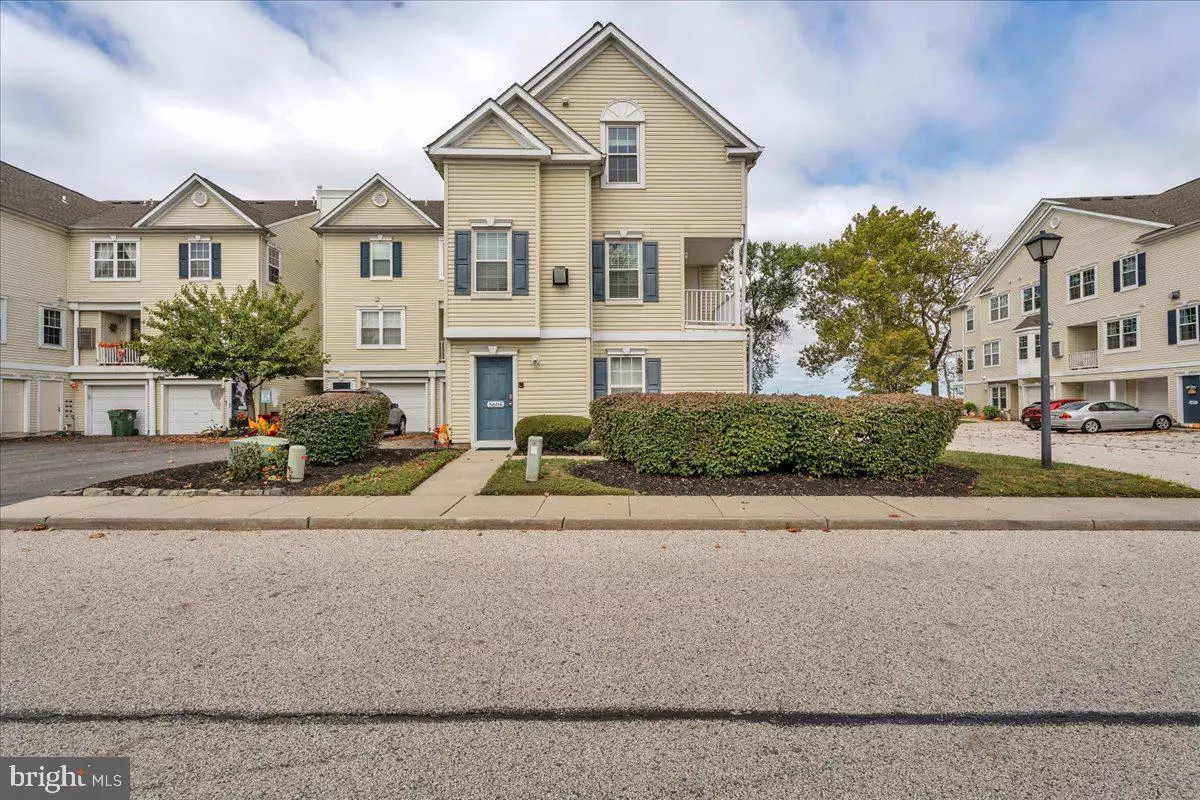 Palmyra, NJ 08065,5606 RIVERFRONT DR