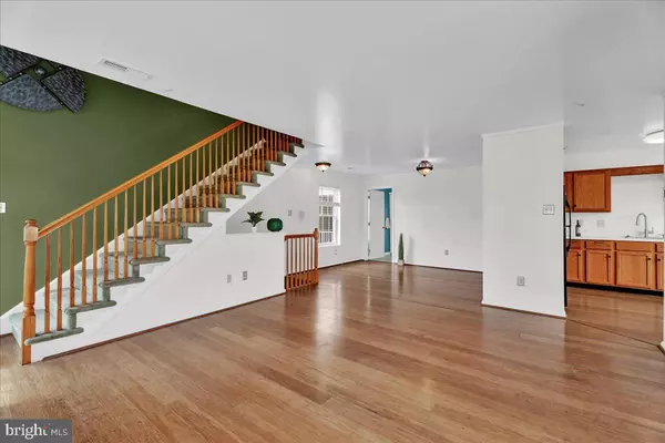 Palmyra, NJ 08065,5606 RIVERFRONT DR