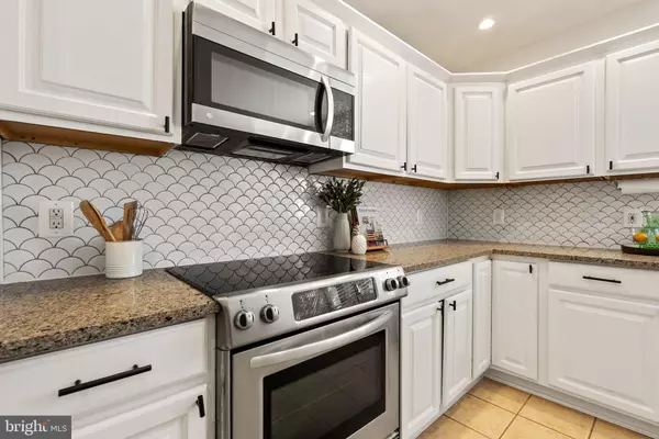 Reston, VA 20190,11026 SAFFOLD WAY