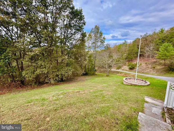 Needmore, PA 17238,360 HUMMINGBIRD LANE