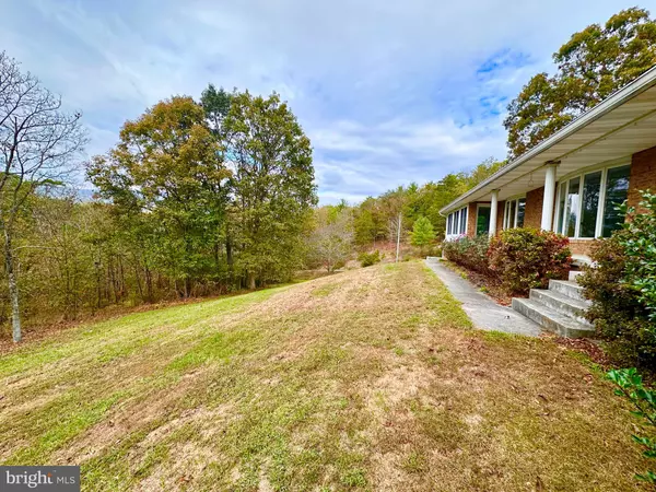 Needmore, PA 17238,360 HUMMINGBIRD LANE