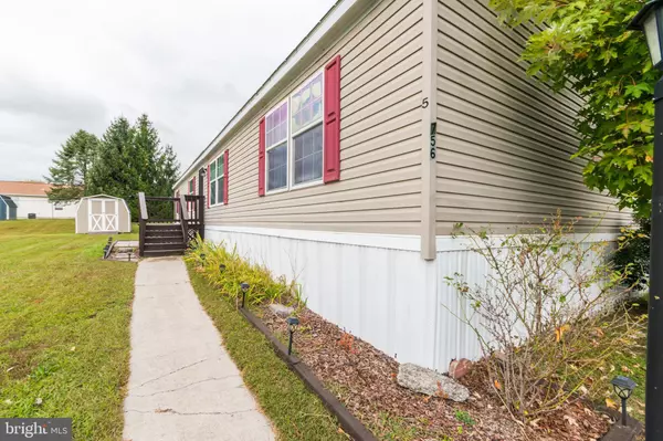 Martinsburg, WV 25401,756 ROYAL CREST DRIVE