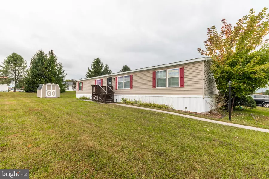 756 ROYAL CREST DRIVE, Martinsburg, WV 25401