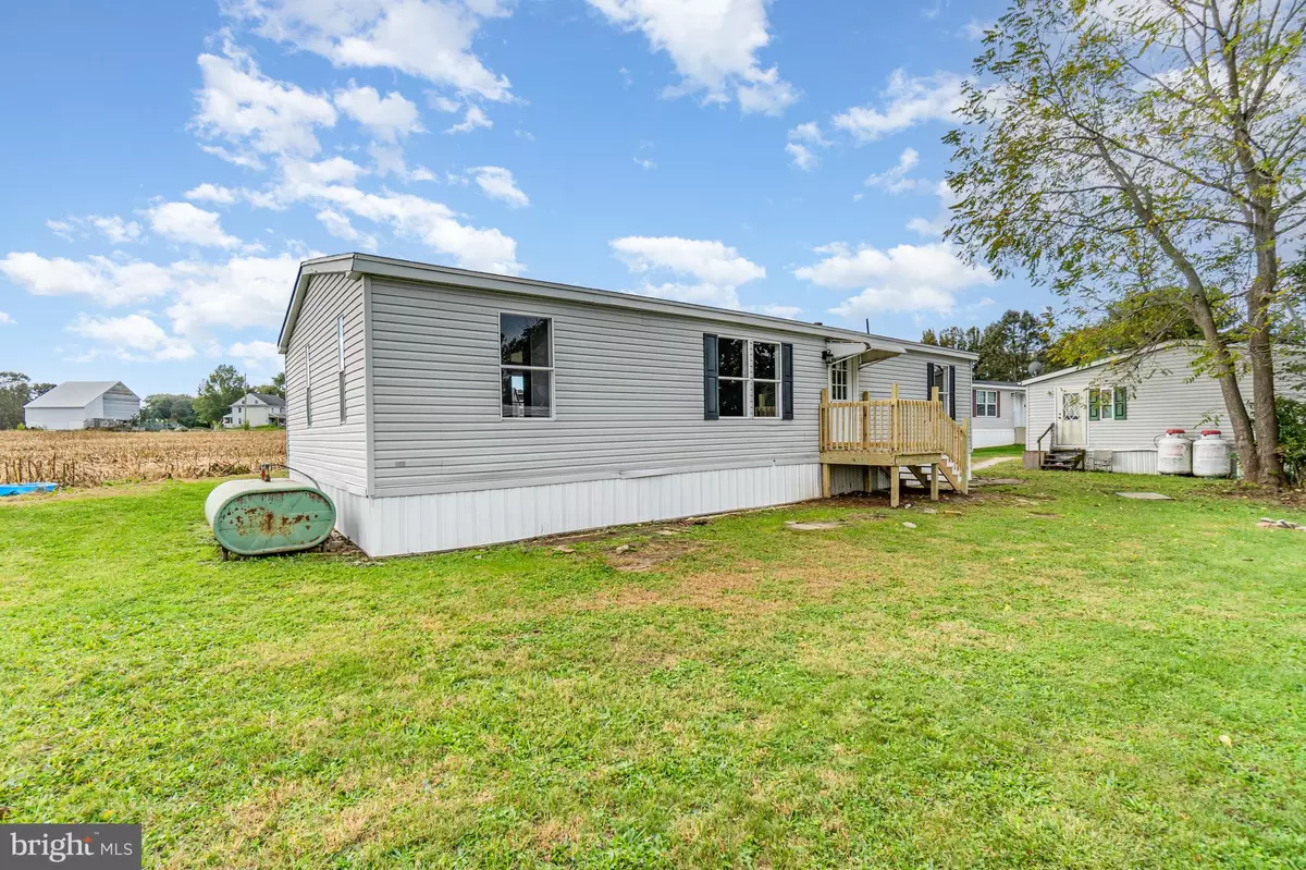 Annville, PA 17003,526 PALM CITY PARK