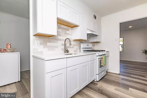 Fairless Hills, PA 19030,252 N OLDS BLVD