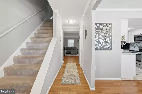 Woodbridge, VA 22192,1952 MARINER LN