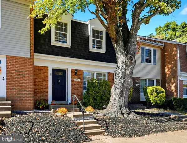 1952 MARINER LN, Woodbridge, VA 22192