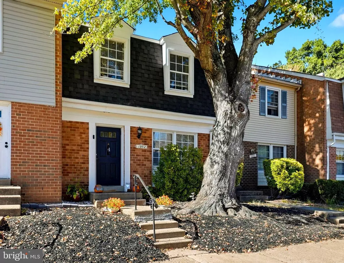 Woodbridge, VA 22192,1952 MARINER LN