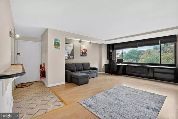 Arlington, VA 22209,1021 ARLINGTON BLVD #643