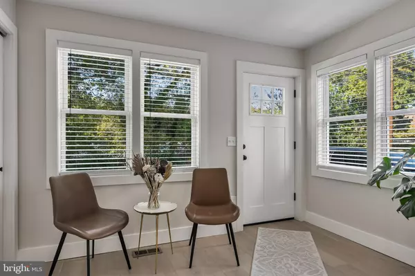 Moorestown, NJ 08057,82 E 3RD ST