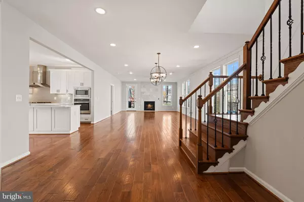 Brambleton, VA 20148,23041 CANYON OAK CT