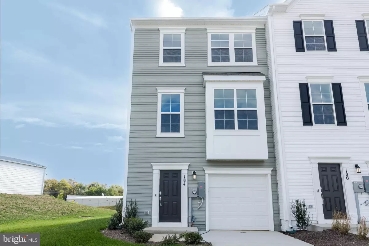 Inwood, WV 25428,184 GRAY SILVER RD