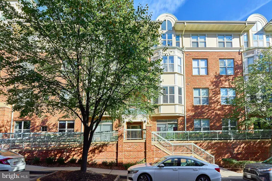 1851 STRATFORD PARK PL #212, Reston, VA 20190