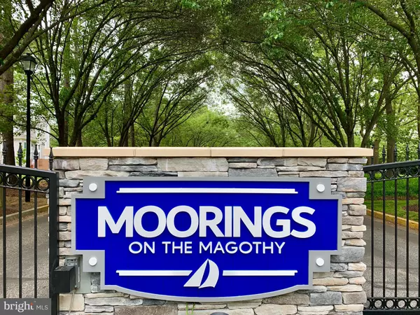 Arnold, MD 21012,522 MOORINGS CIR