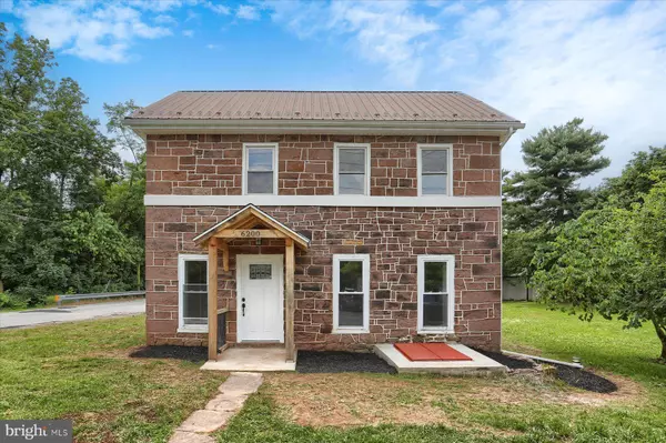 6200 OLD CARLISLE ROAD RD, Dover, PA 17315