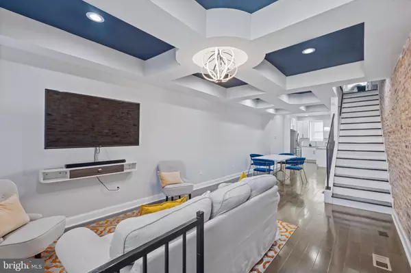 Baltimore, MD 21224,230 N LUZERNE AVE