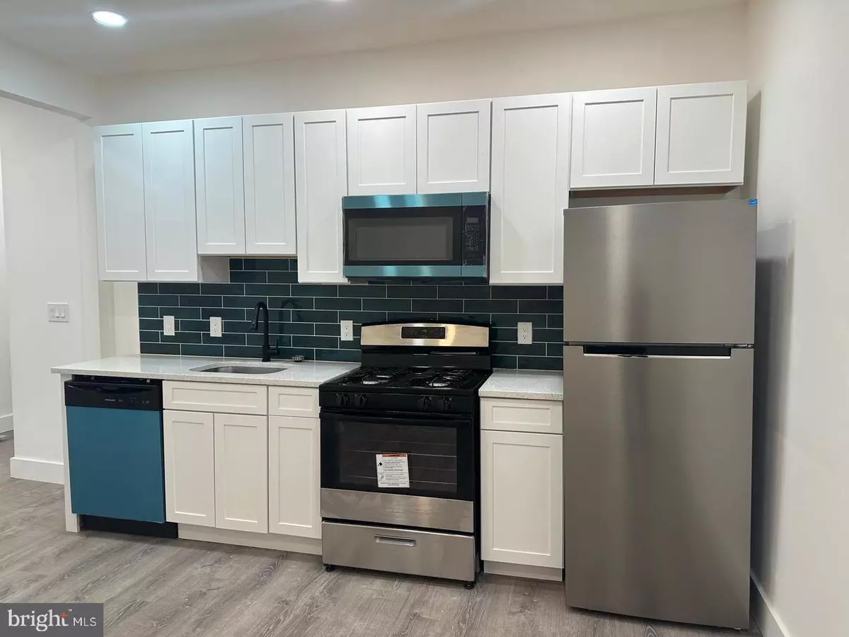 Collingswood, NJ 08108,30 HADDON AVE #18