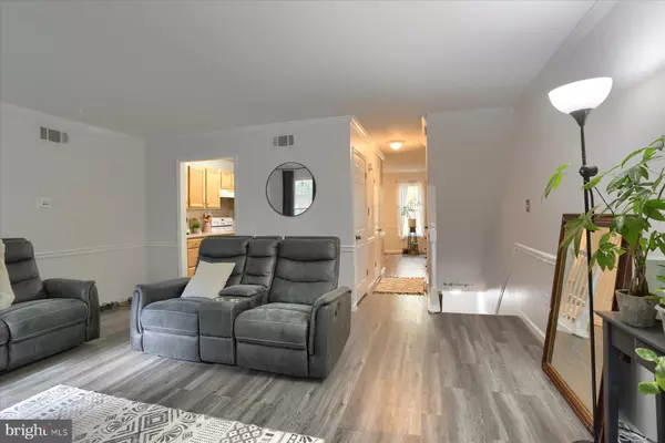 Harrisburg, PA 17112,31 FAIRFAX VLG S