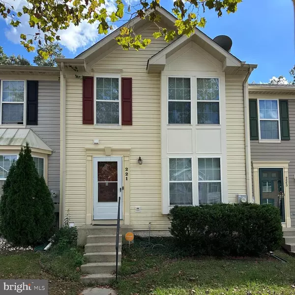 221 FOXMANOR LN, Glen Burnie, MD 21061