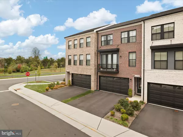 21784 CROXLEY TER, Broadlands, VA 20148