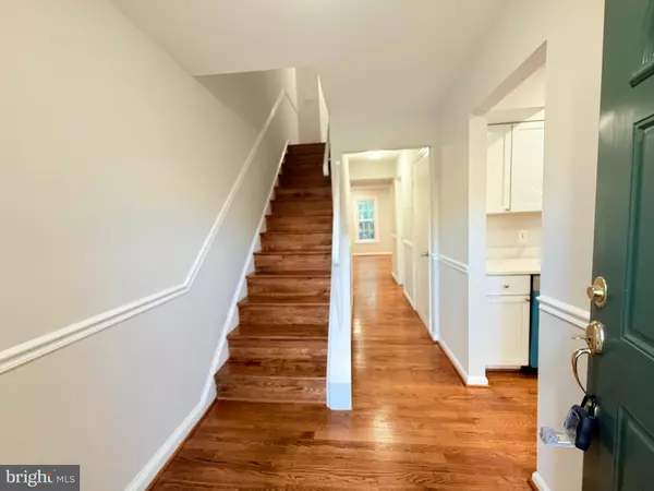 Alexandria, VA 22306,8219 DOCTOR CRAIK CT