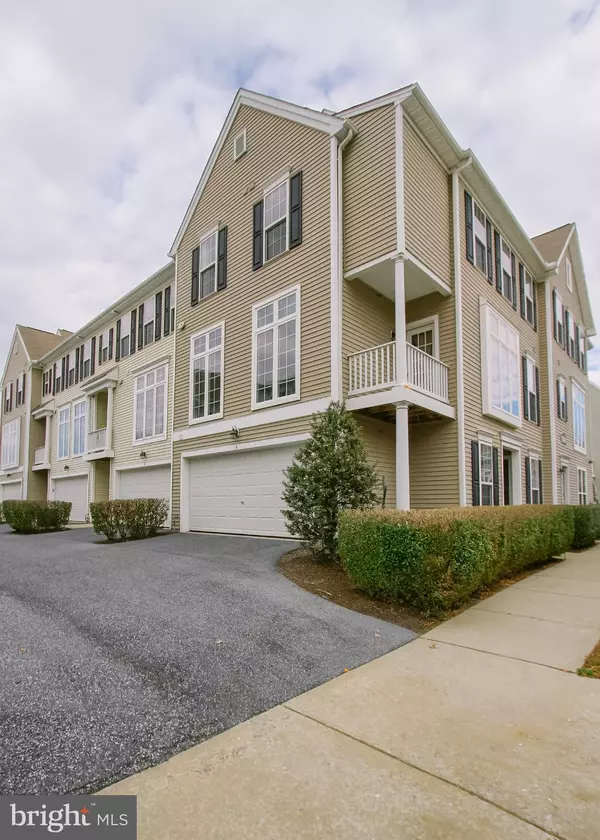 Mechanicsburg, PA 17055,3030 MERIDIAN COMMONS #A