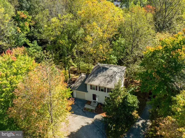 New Market, MD 21774,10407 HEDGEAPPLE CT