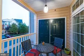 Ashburn, VA 20147,43920 HICKORY CORNER TER #111