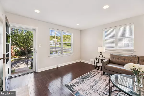 Washington, DC 20019,4005 CLAY PL NE