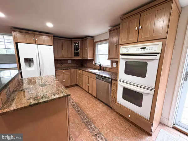 Levittown, PA 19057,114 NURSERY AVE