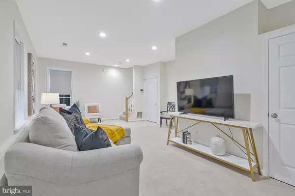 Vienna, VA 22180,2802 SAINT CROIX DR