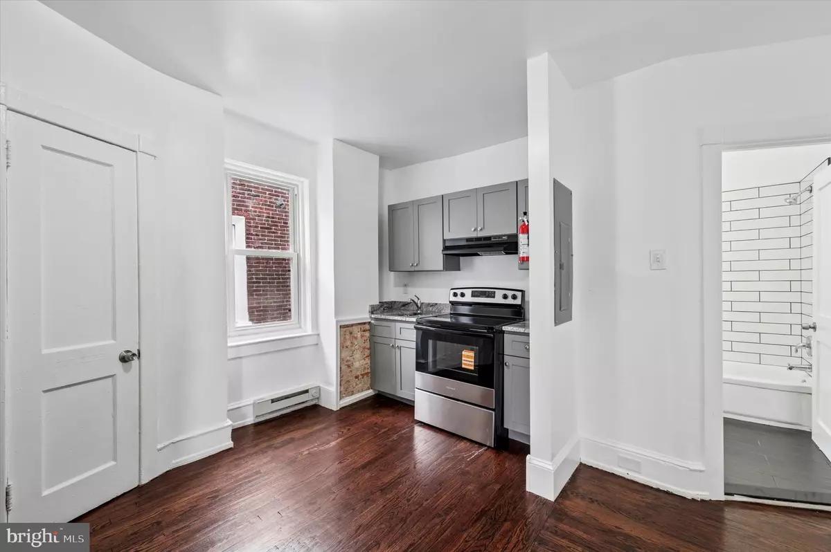 Philadelphia, PA 19139,4928 WALNUT ST #3