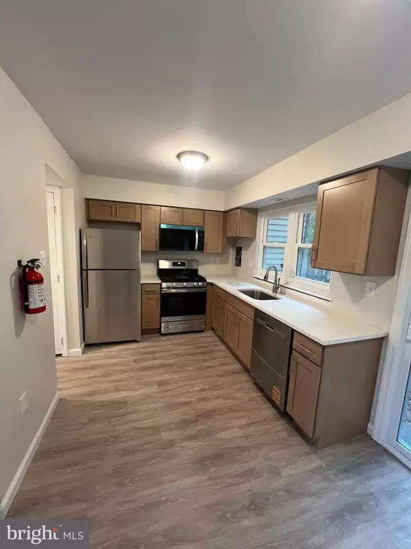 Clementon, NJ 08021,58 CHELSEA CIR