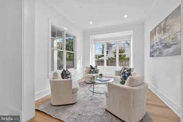 Bethesda, MD 20814,7804 CUSTER RD