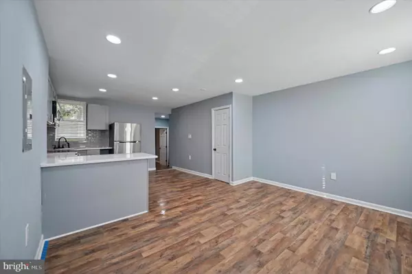 Philadelphia, PA 19139,6033 VINE ST