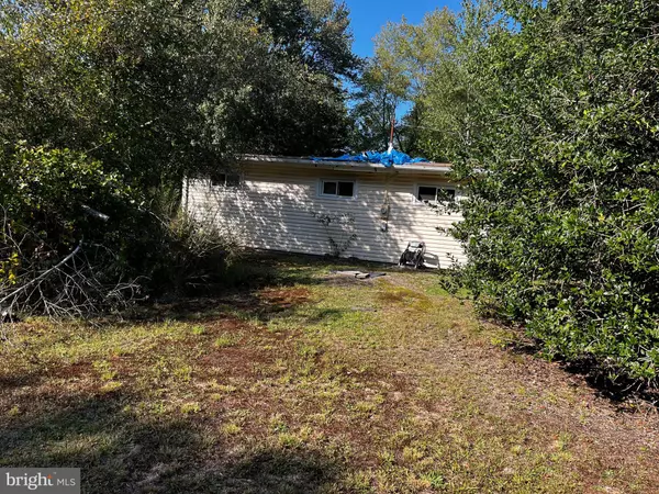 Tuckerton, NJ 08087,91 S SHORE DR