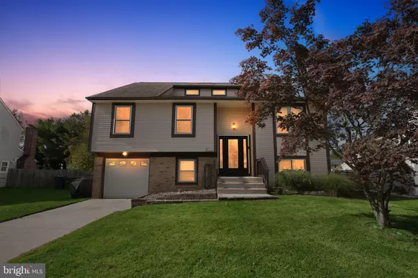 1017 MICAWBER DR, Williamstown, NJ 08094