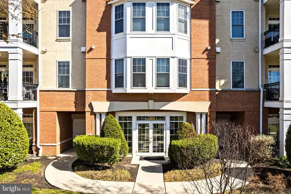 Cherry Hill, NJ 08002,323 GARDEN PARK BLVD