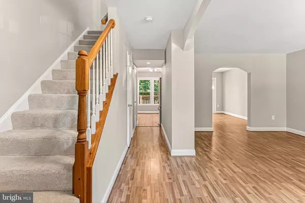 Woodbridge, VA 22192,3246 FOOTHILL ST