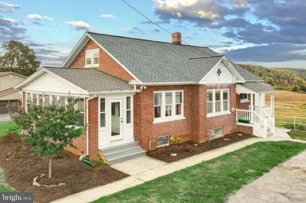 203 YORK RD, York, PA 17407