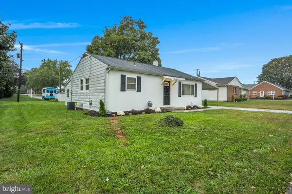 York, PA 17404,712 KELLY DR