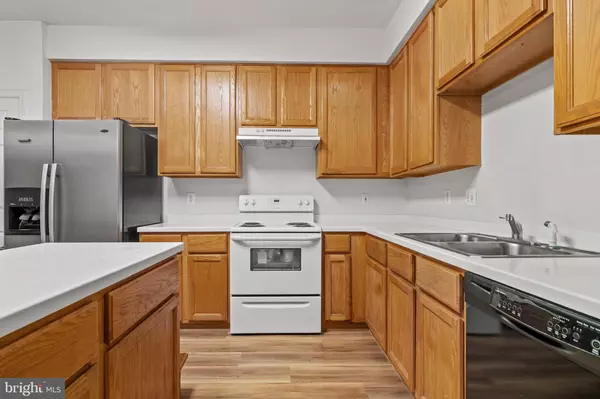 Fairfax, VA 22030,4057 CORNWALL CT