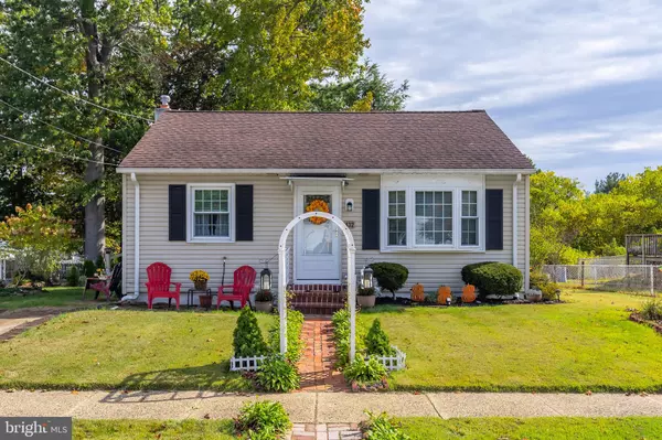 Deptford, NJ 08096,432 OAK AVE