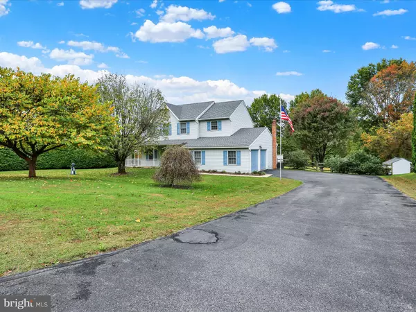 Reading, PA 19605,833 PINE HEIGHTS RD