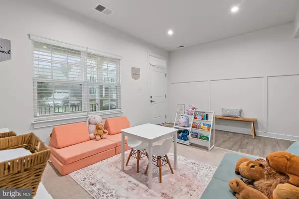 Toano, VA 23168,3567 IBERIS LN