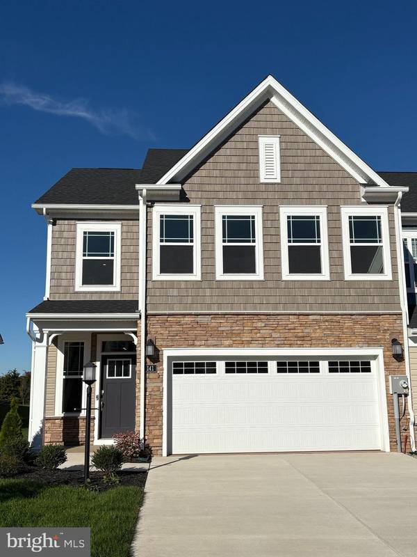 141 GRAND OVERLOOK DR, Gettysburg, PA 17325