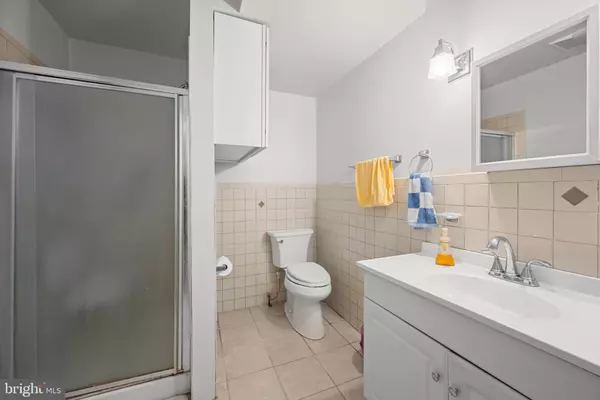 District Heights, MD 20747,6402 HALLECK ST