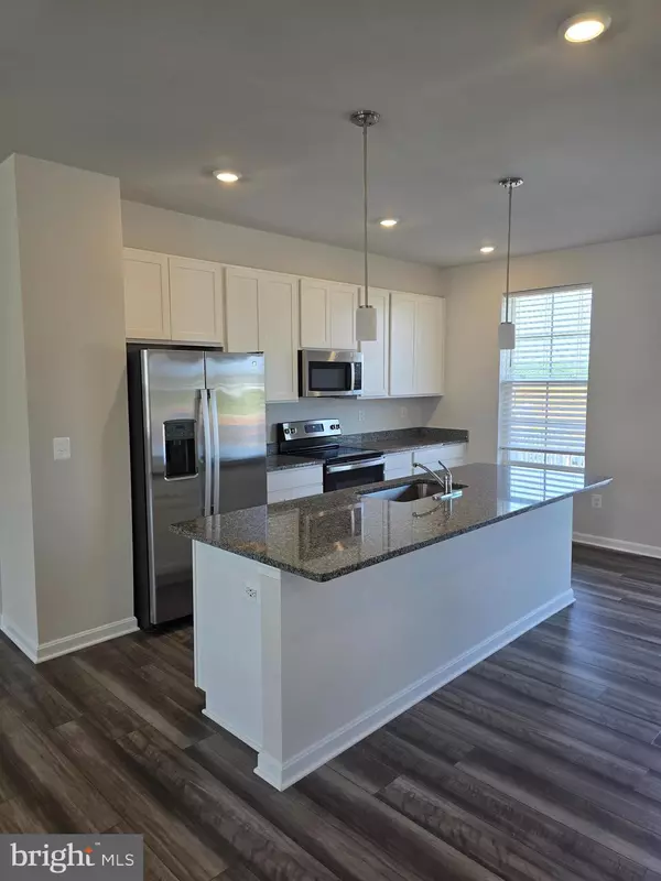 Charles Town, WV 25414,103 WINTERPLACE DR